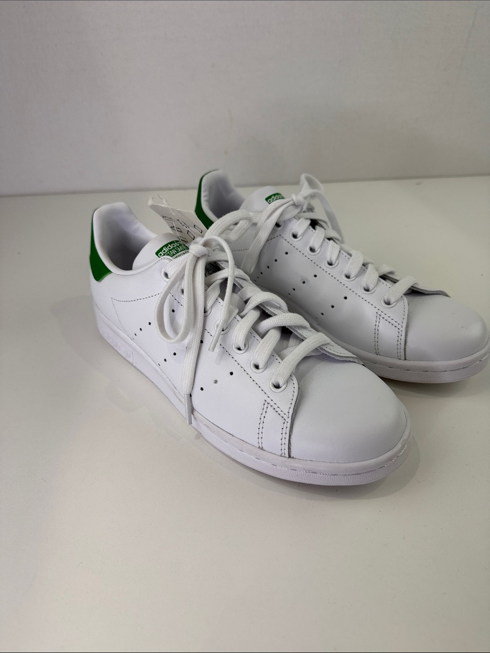 NWT adidas Stan Smith White Leather Low-Top Sneakers with Green Heel Tab